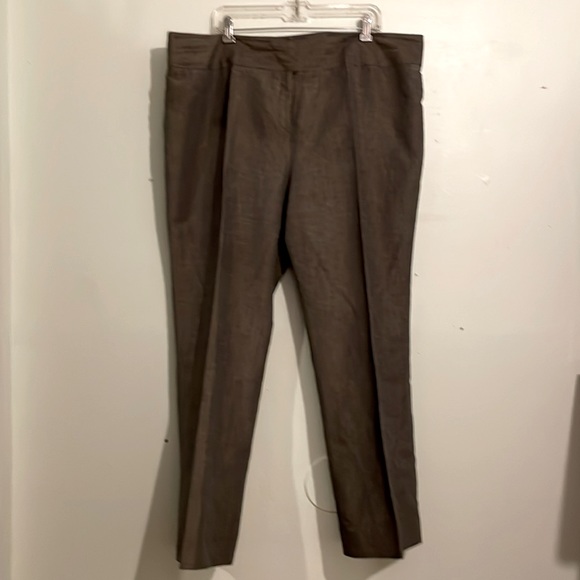 Kenneth Cole Trousers in Brown/Tan, size 20W - Picture 1 of 15